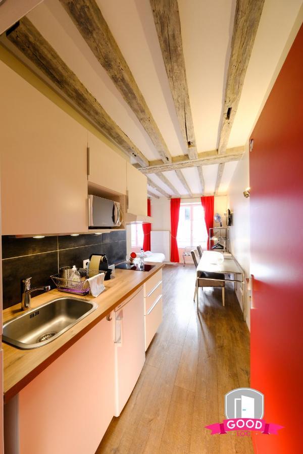 Au Verger Orléans Exteriör bild